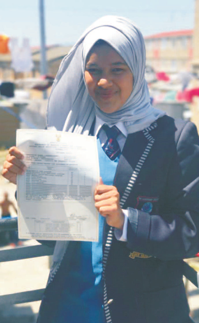 Top achiever hails from no fee school