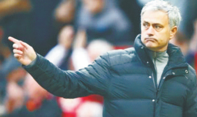 Manchester United Way - Jose Mourinho: Man Utd manager says he wants to stay at the club