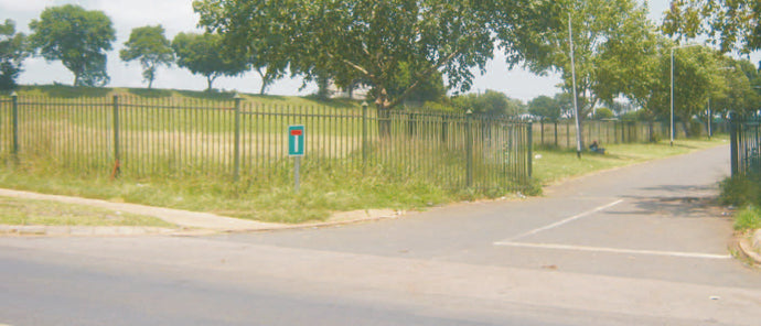 Jogger robbed of iphone outside LDM stadium