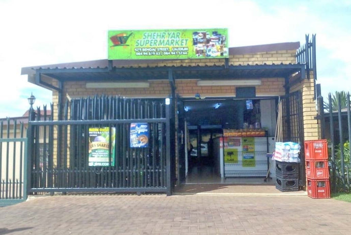 Thugs target mini supermarket on Bengal Street, Ext 3